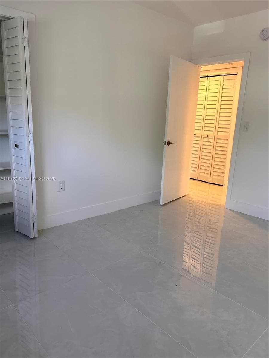 KEYSTONE GARDENS CONDO · #201 in North Miami - Photo 18