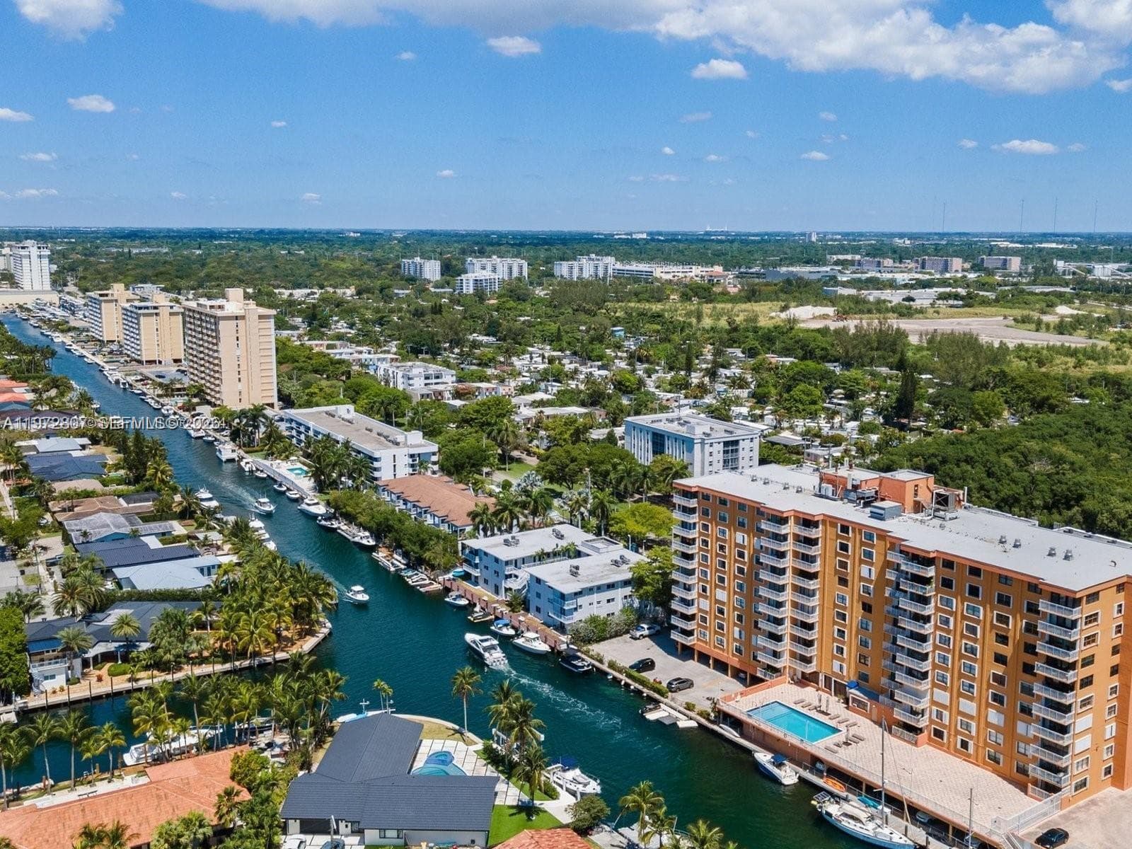 KEYSTONE GARDENS CONDO · #201 in North Miami - Photo 35
