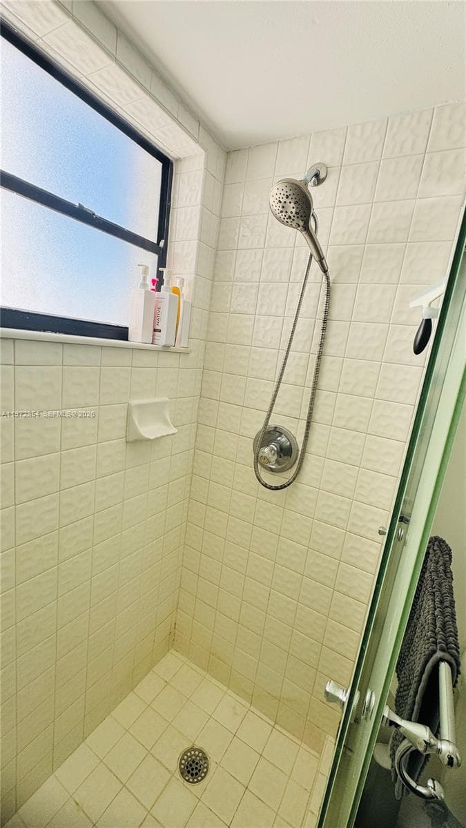 PARC PLAZA CONDO · #11F in Miami Beach - Photo 28