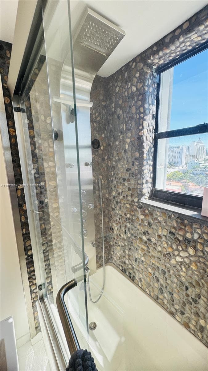 PARC PLAZA CONDO · #11F in Miami Beach - Photo 19