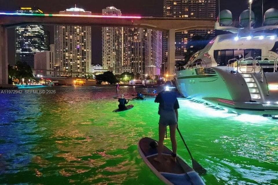 Majestic Nighttime Paddleboarding!