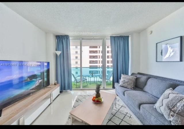 SIAN CONDO · #7L in Hollywood - Photo 6