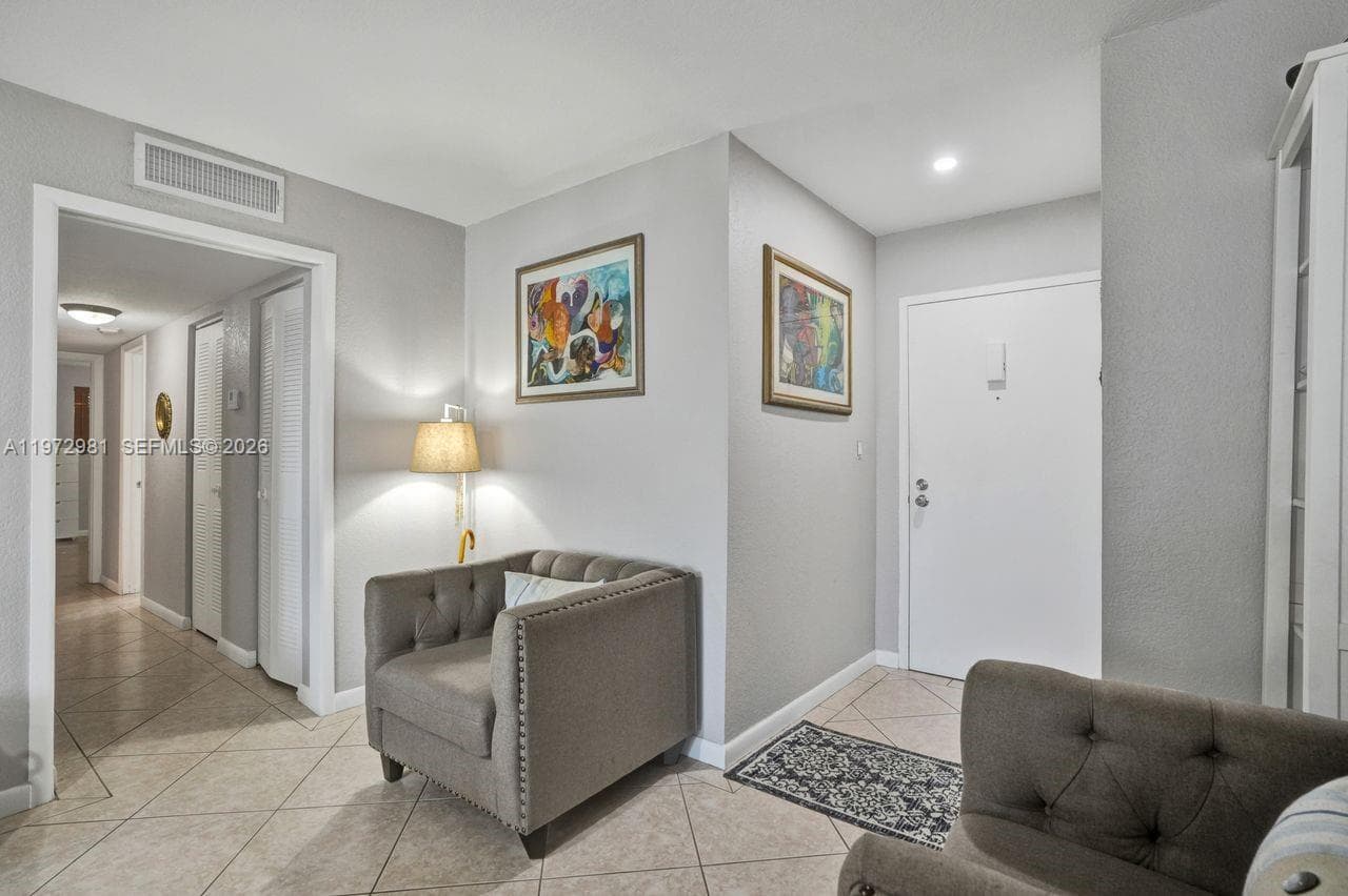 CARIBBEAN HOUSE CONDO · #208 in North Miami Beach - Photo 15