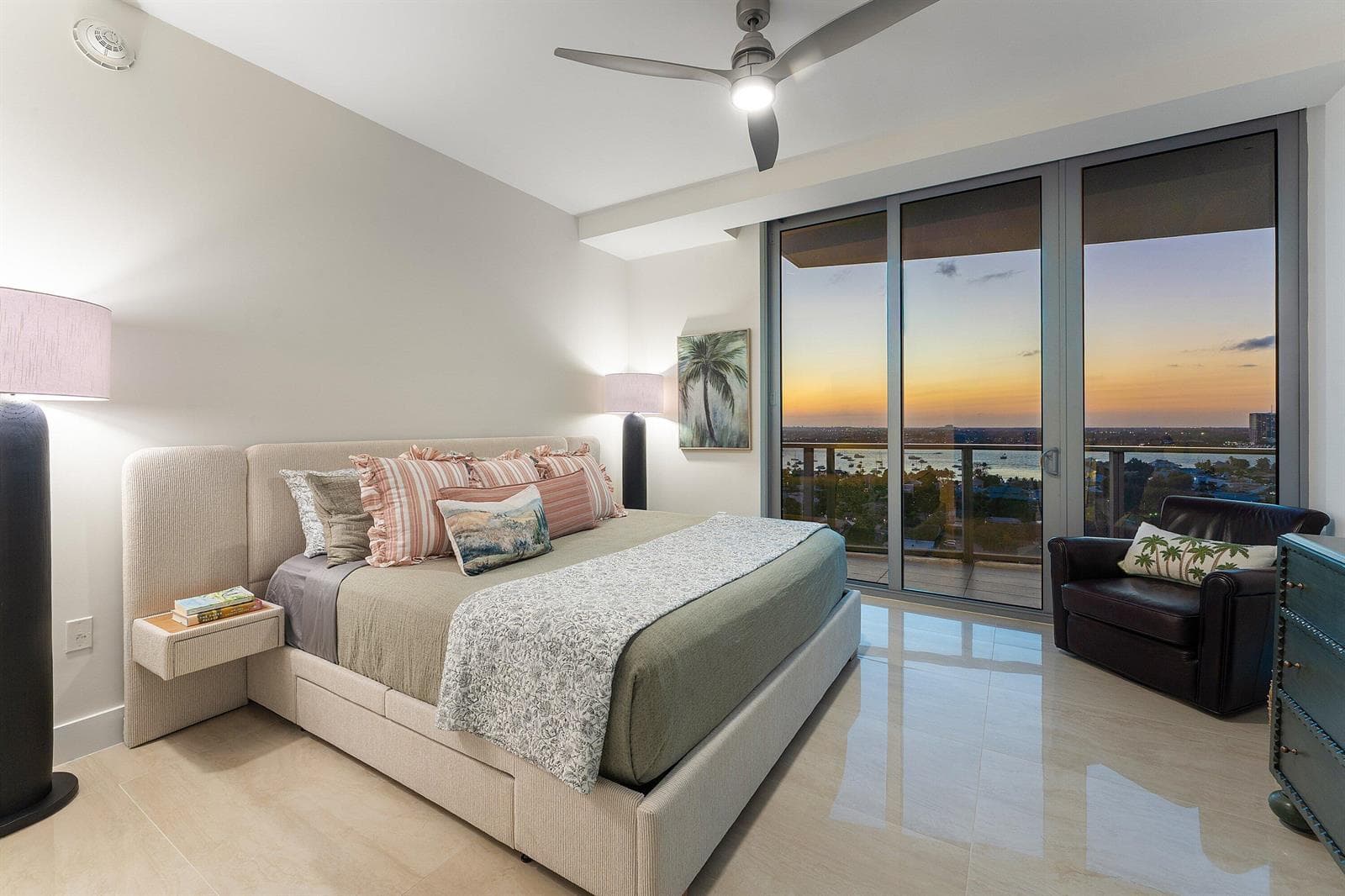 043-3100NorthOceanDrive-1702P-RivieraBea