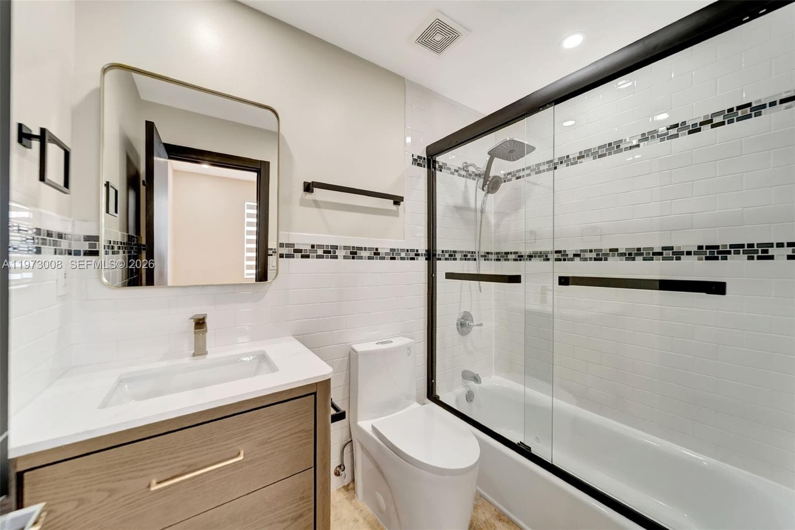 THE ELAINE CONDO · #201 in Miami Beach - Photo 17
