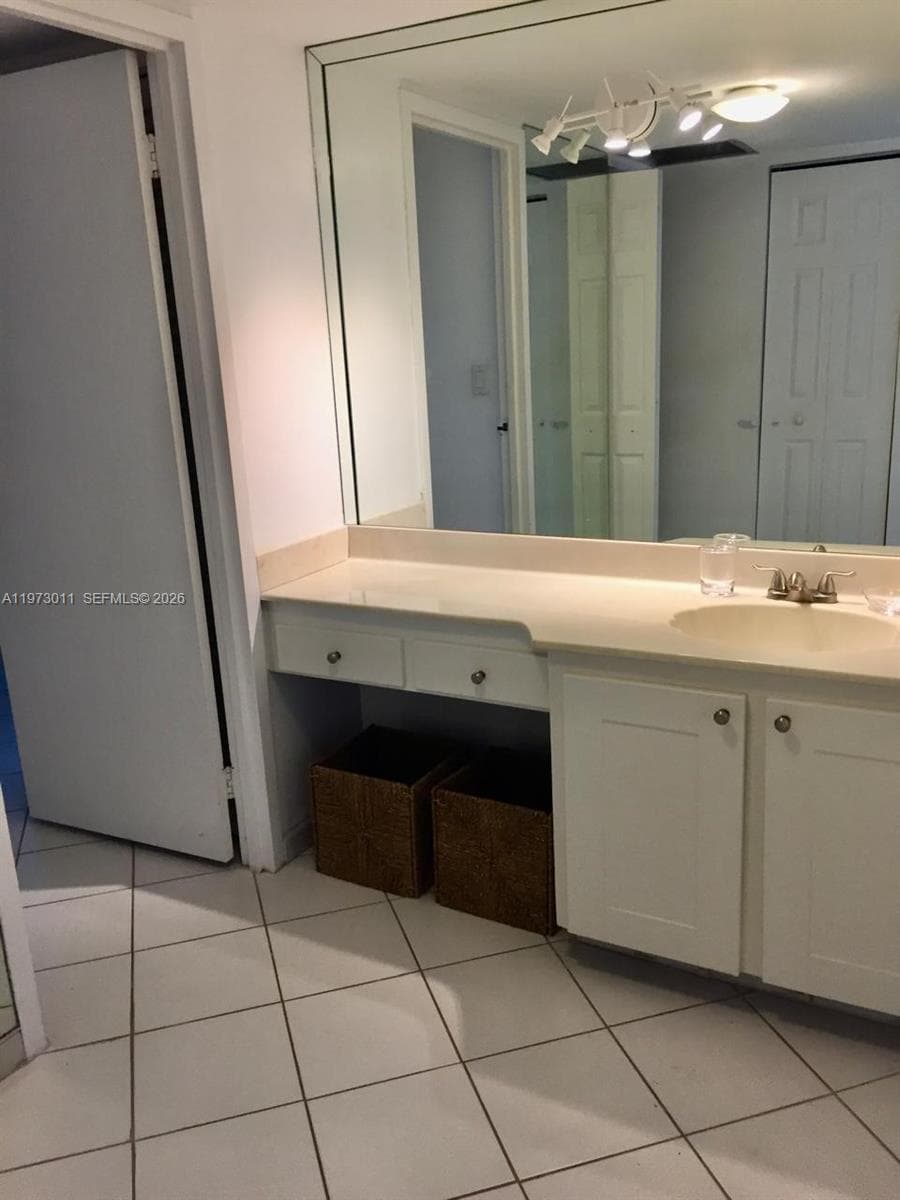 ARLEN HOUSE EAST CONDO · #516 in Sunny Isles Beach - Photo 12