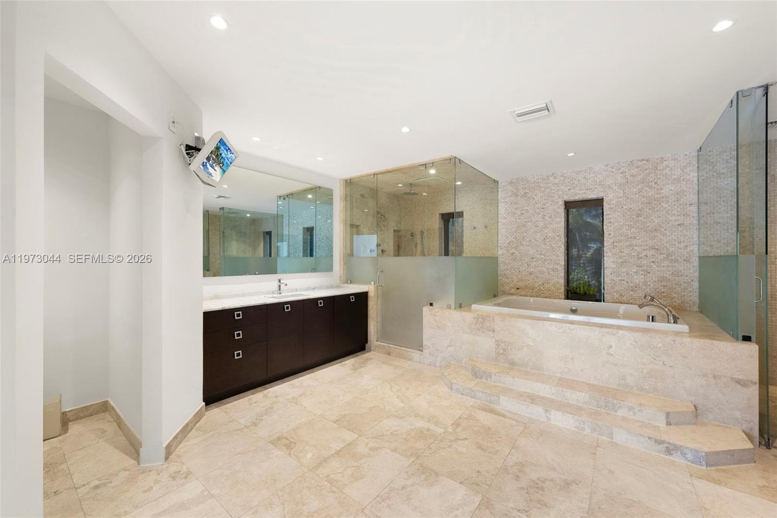 501 Hibiscus Dr photo 53