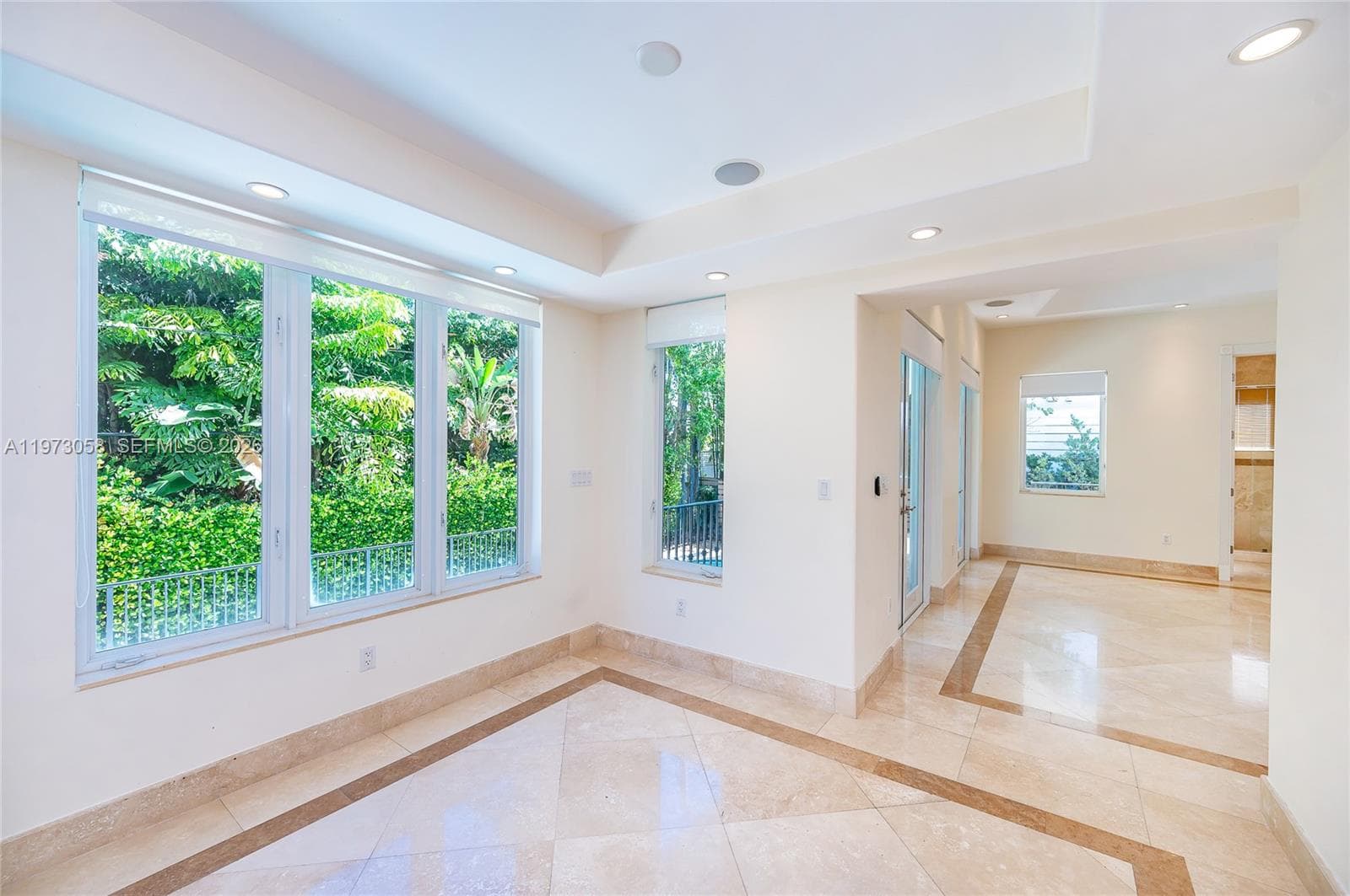 541 S Mashta Dr photo 13