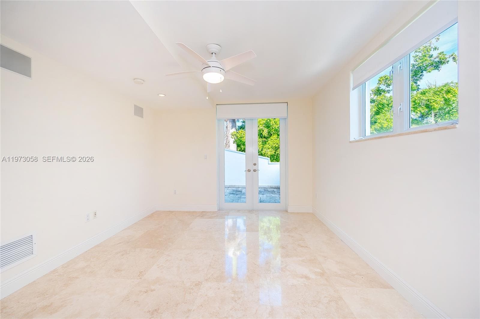 541 S Mashta Dr photo 20