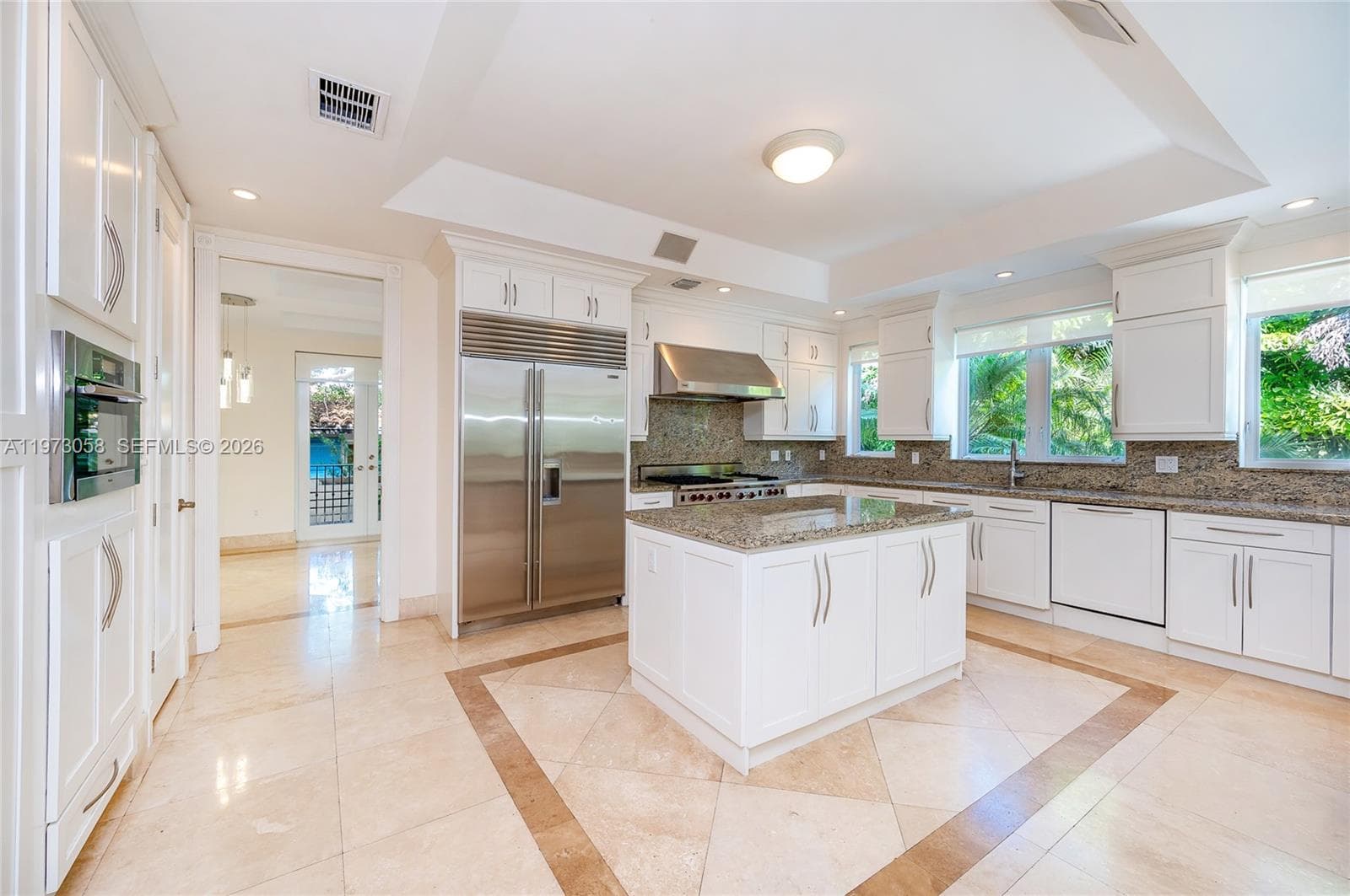 541 S Mashta Dr photo 9