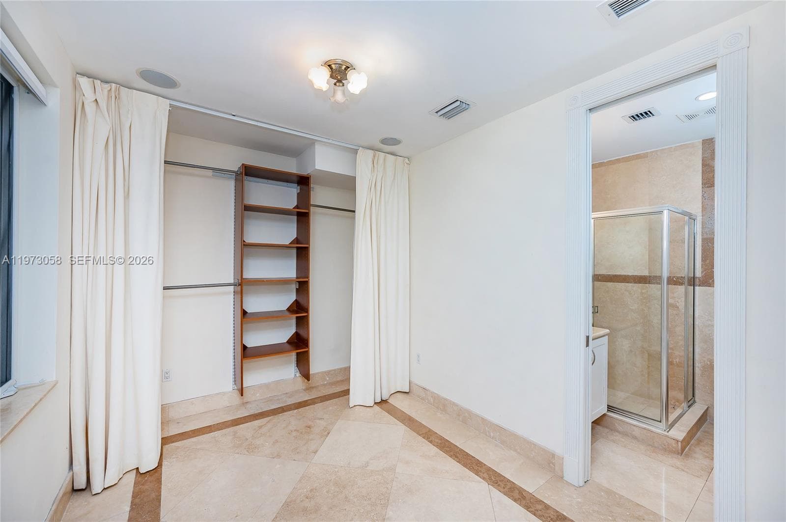 541 S Mashta Dr photo 24
