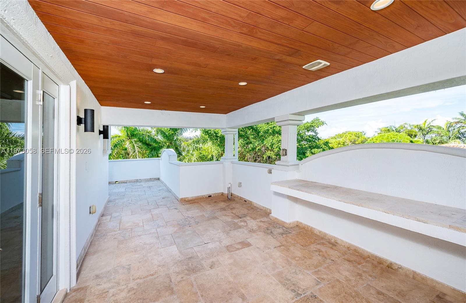 541 S Mashta Dr photo 18