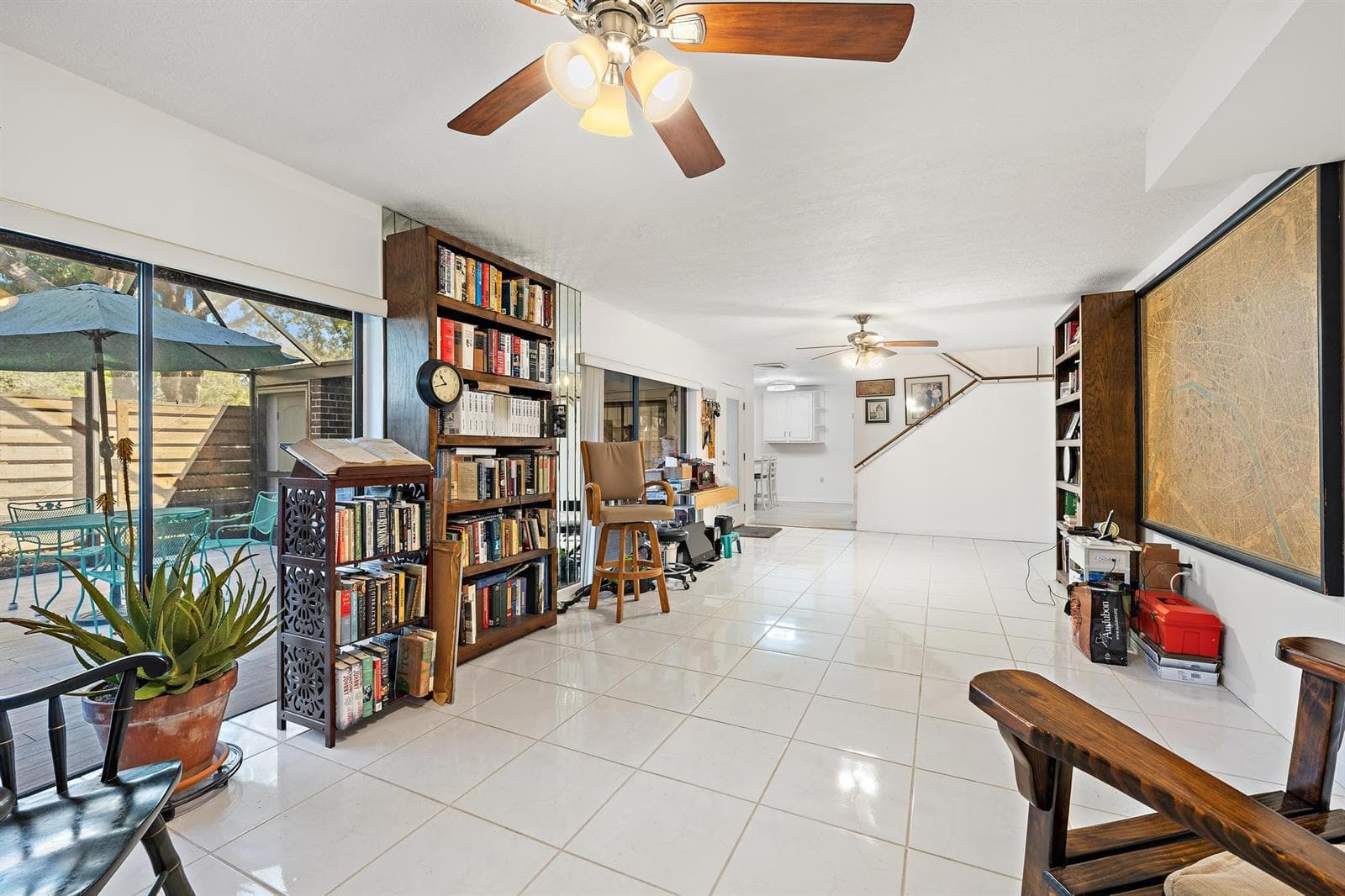 1213 12th Terrace-Living