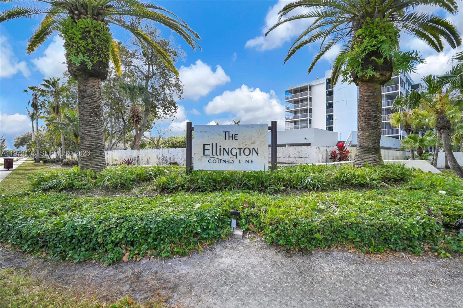 ELLINGTON AT COUNTY LINE · #321 in Miami Gardens - Photo 2