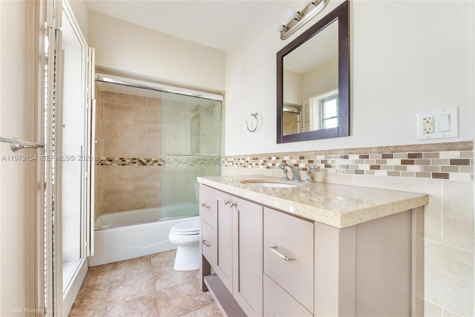 South Brick Condo · #B in Coral Gables - Photo 16