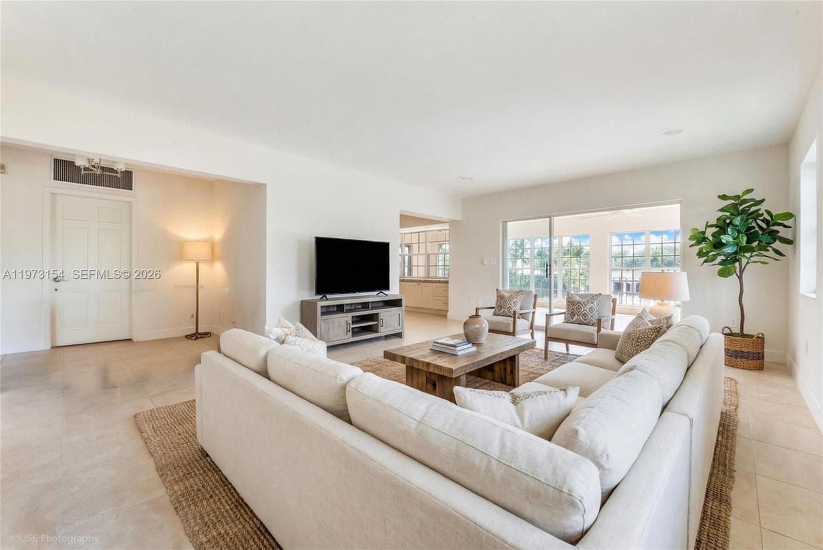 South Brick Condo · #B in Coral Gables - Photo 3