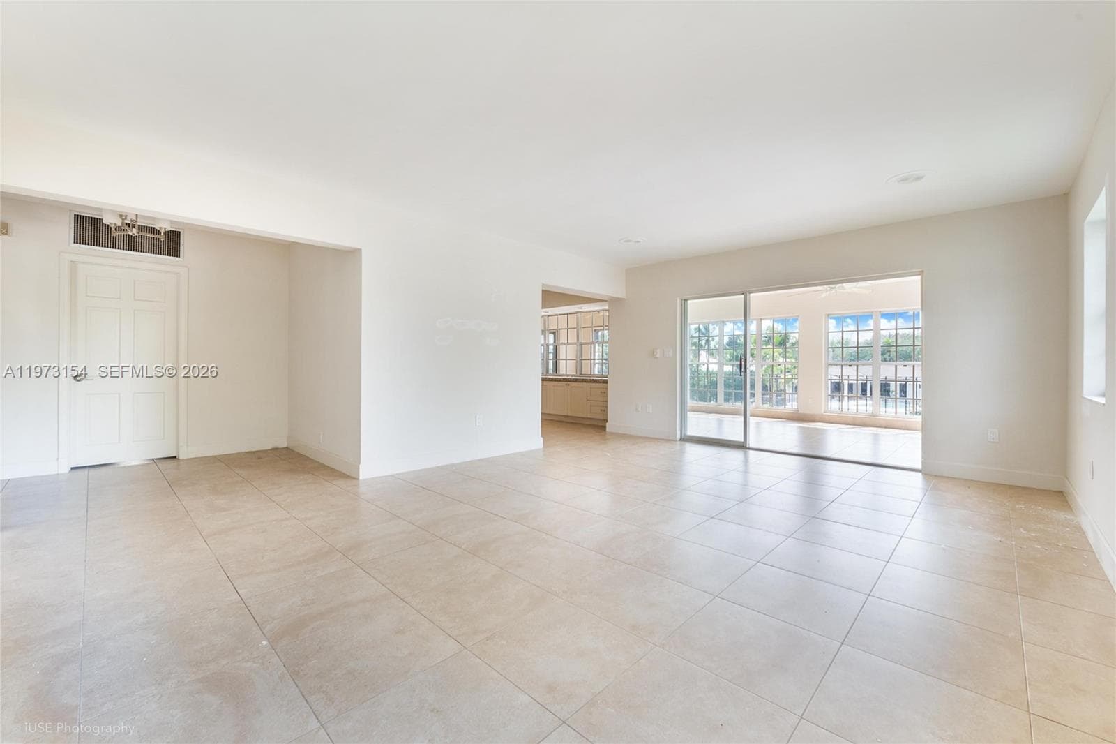 South Brick Condo · #B in Coral Gables - Photo 4
