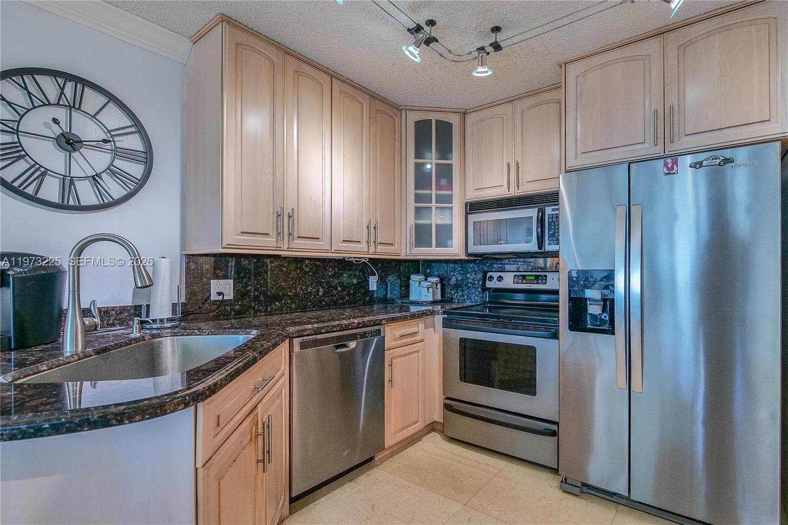 OCEAN COLONY CONDO · #16-J in Lauderdale By The Sea - Photo 9