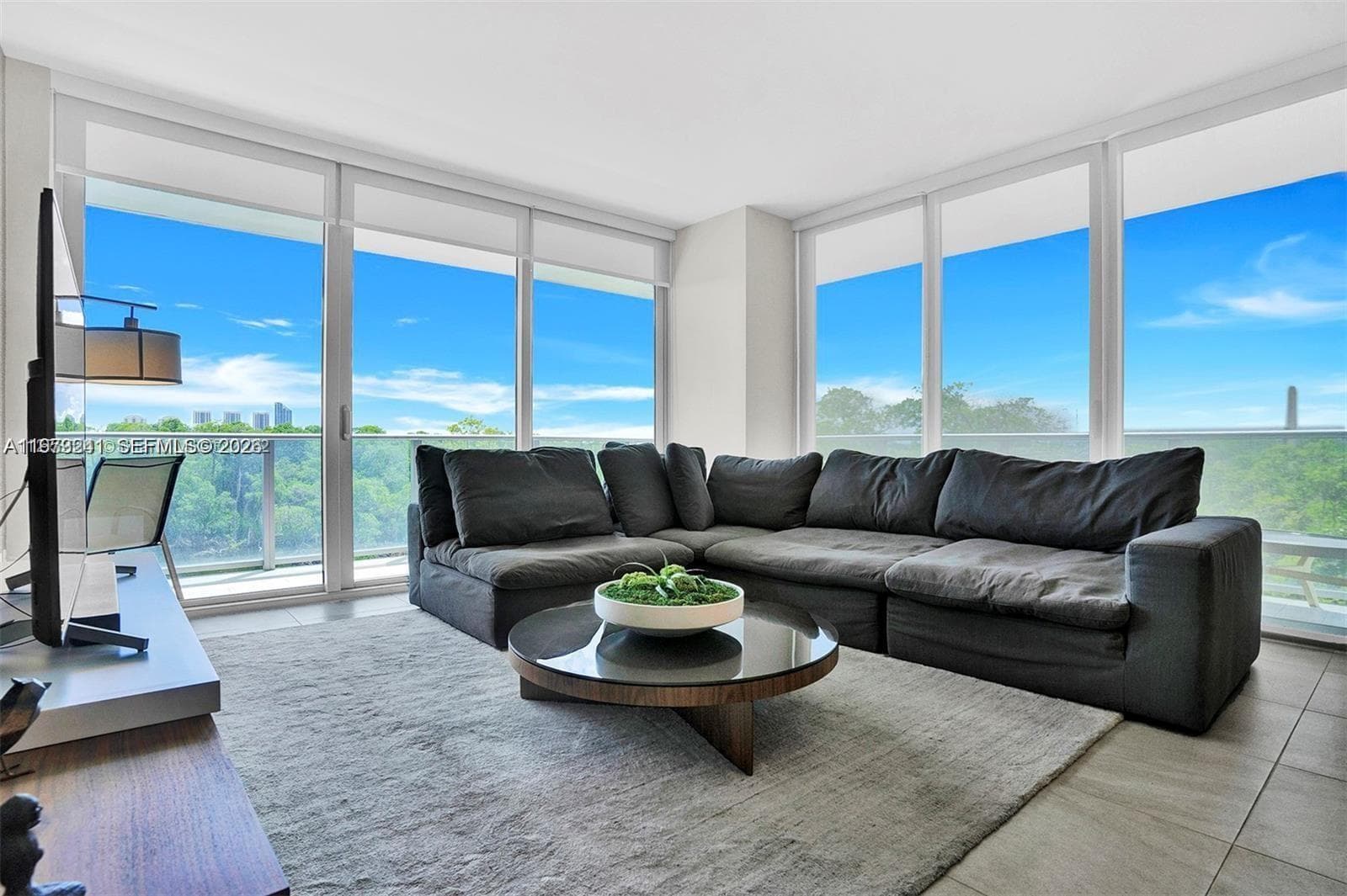THE HARBOUR SOUTH CONDO · #421 in North Miami Beach - Photo 6