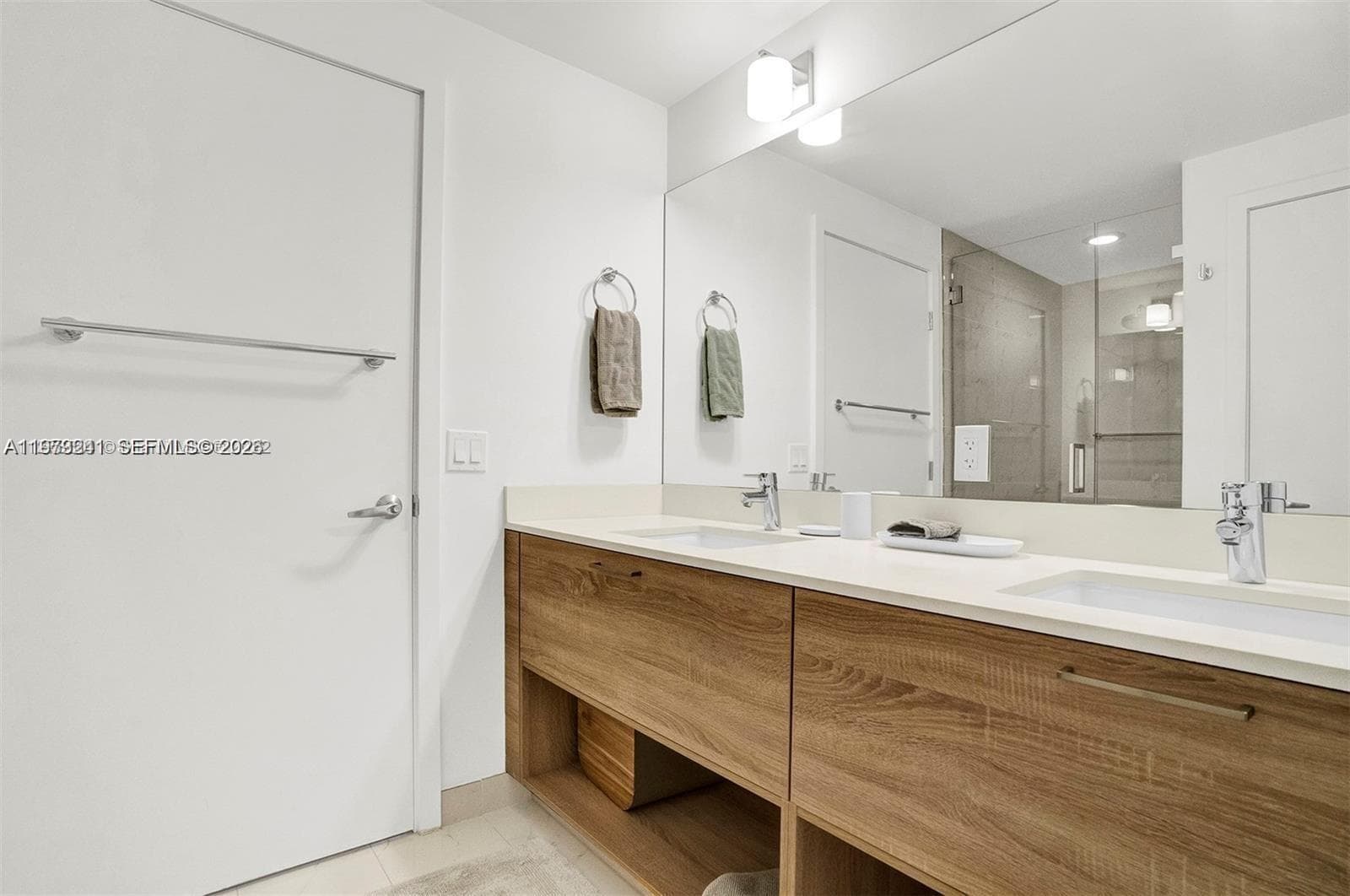 THE HARBOUR SOUTH CONDO · #421 in North Miami Beach - Photo 12