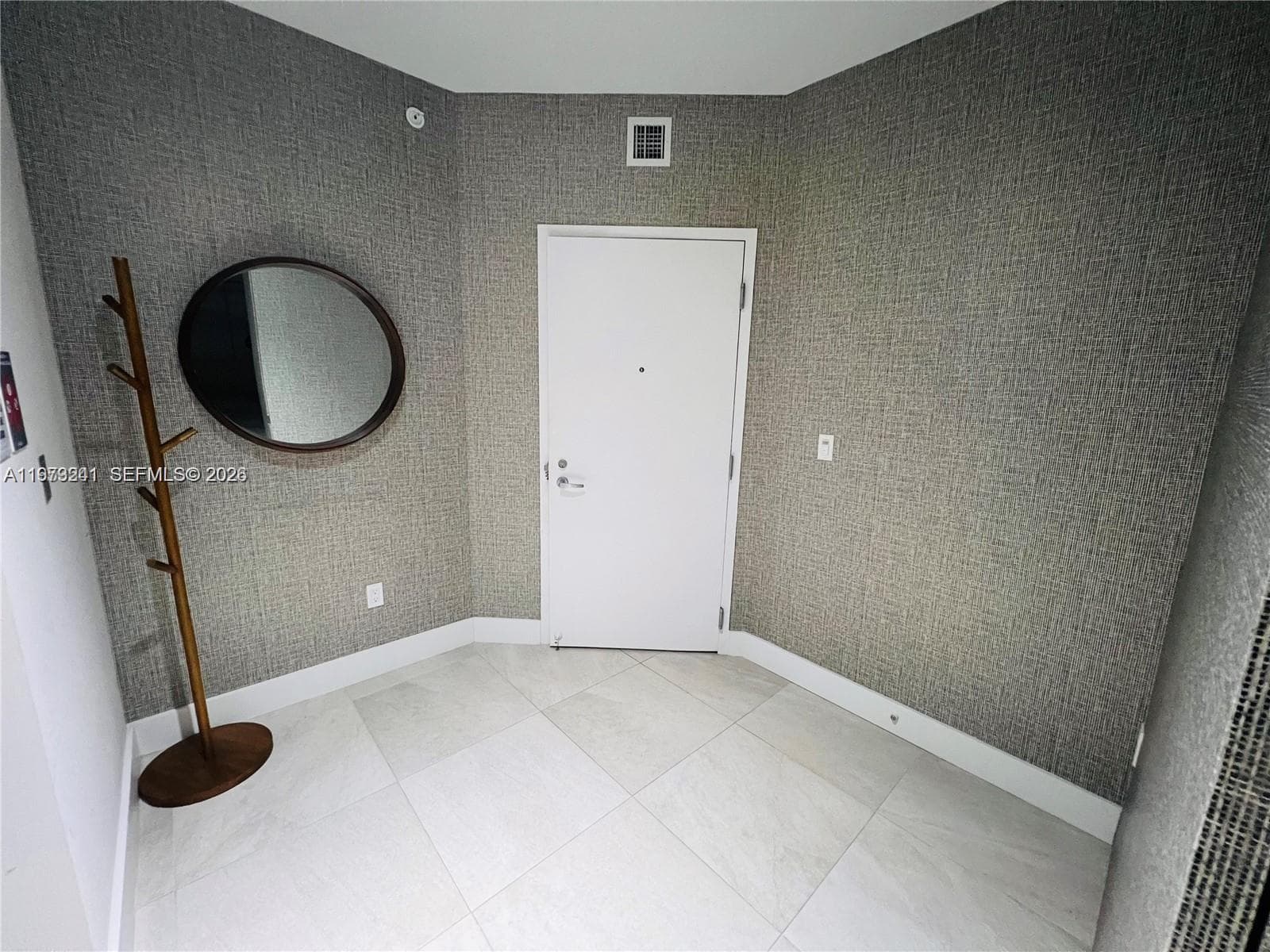 THE HARBOUR SOUTH CONDO · #421 in North Miami Beach - Photo 20