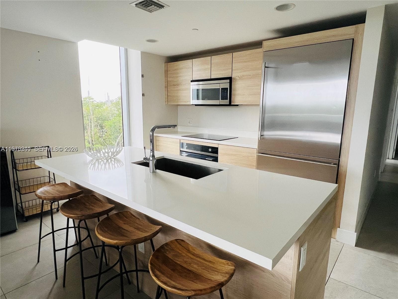THE HARBOUR SOUTH CONDO · #421 in North Miami Beach - Photo 9