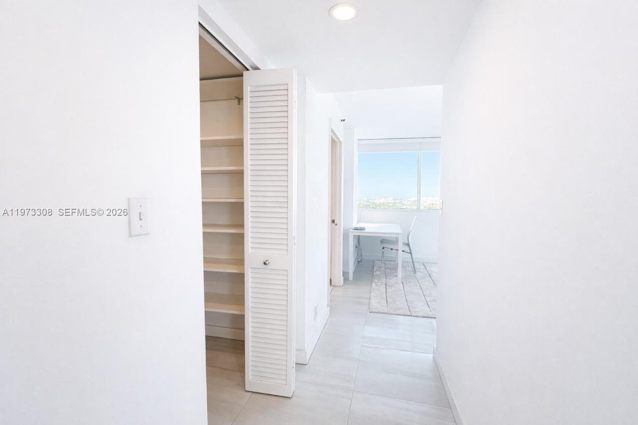 KING DAVID TOWERS CONDO · #LPH1401 in Miami Beach - Photo 24