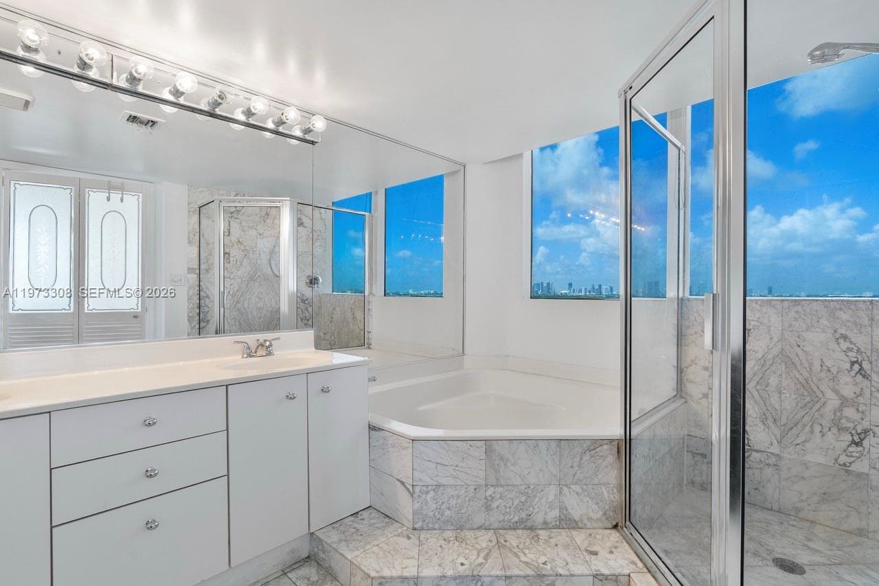 KING DAVID TOWERS CONDO · #LPH1401 in Miami Beach - Photo 29