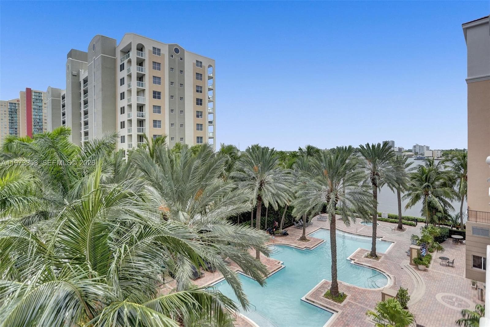 Porto Bellagio · #1501 in Sunny Isles Beach - Photo 22