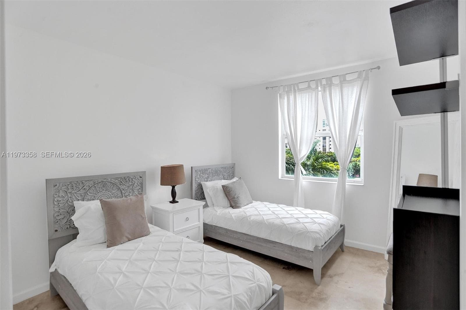 Porto Bellagio · #1501 in Sunny Isles Beach - Photo 10