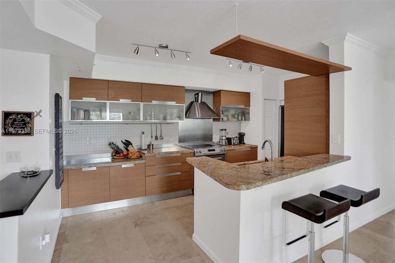 Porto Bellagio · #1501 in Sunny Isles Beach - Photo 29