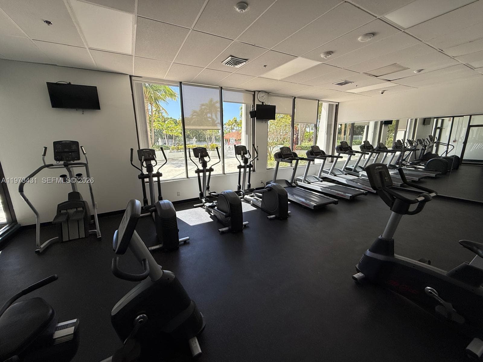 ARLEN HOUSE EAST CONDO · #610 in Sunny Isles Beach - Photo 20