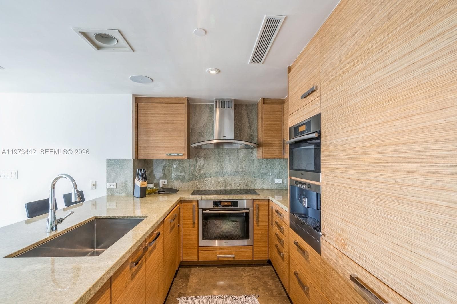 THE NETHERLAND CONDO · #4A in Miami Beach - Photo 8