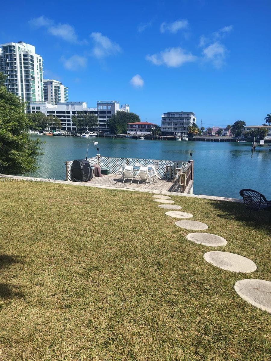 HARBOR ISLAND · #2 in North Bay Village - Photo 8