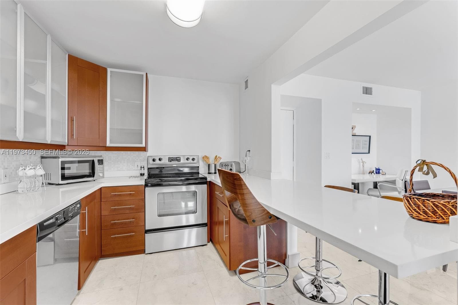 ARLEN HOUSE EAST CONDO · #2007 in Sunny Isles Beach - Photo 8