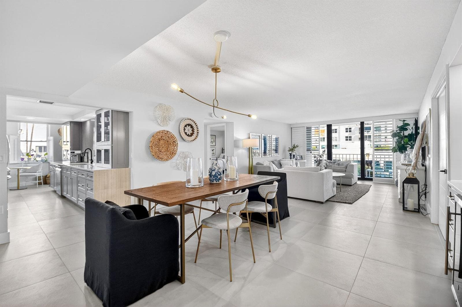 Dining Room/Living Room