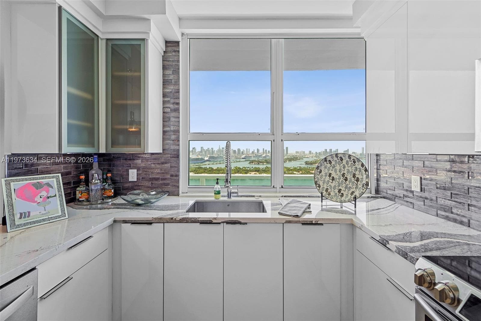 THE FLORIDIAN CONDO · #PH09 in Miami Beach - Photo 12