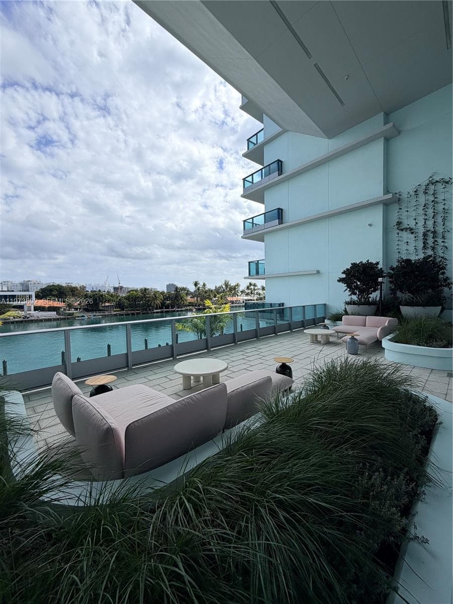 La Baia North · #307 in Bay Harbor Islands - Photo 22