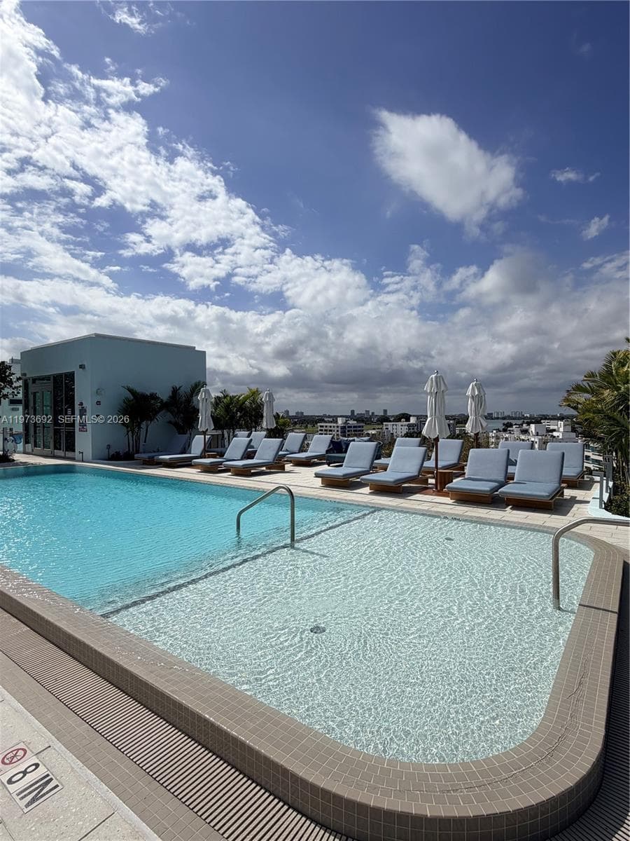 La Baia North · #307 in Bay Harbor Islands - Photo 24