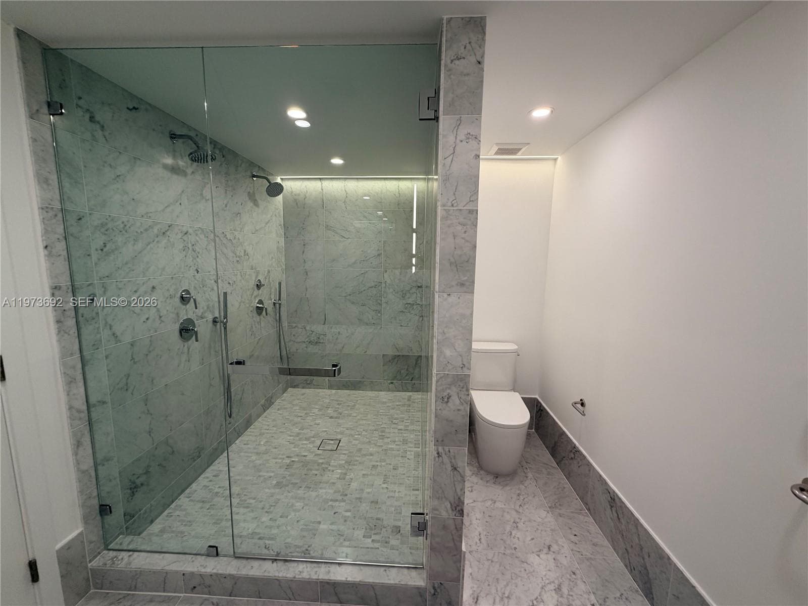 La Baia North · #307 in Bay Harbor Islands - Photo 15