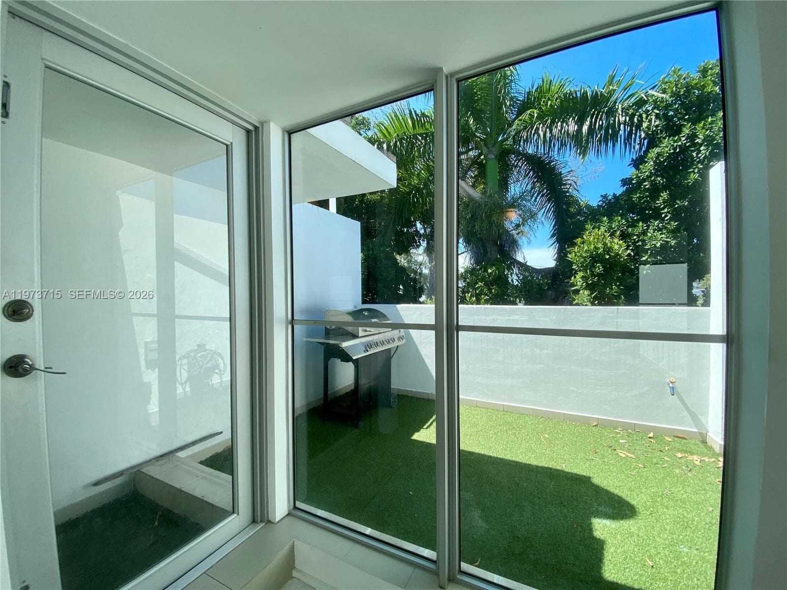 MICHIGAN PLACE CONDO · #8 in Miami Beach - Photo 34