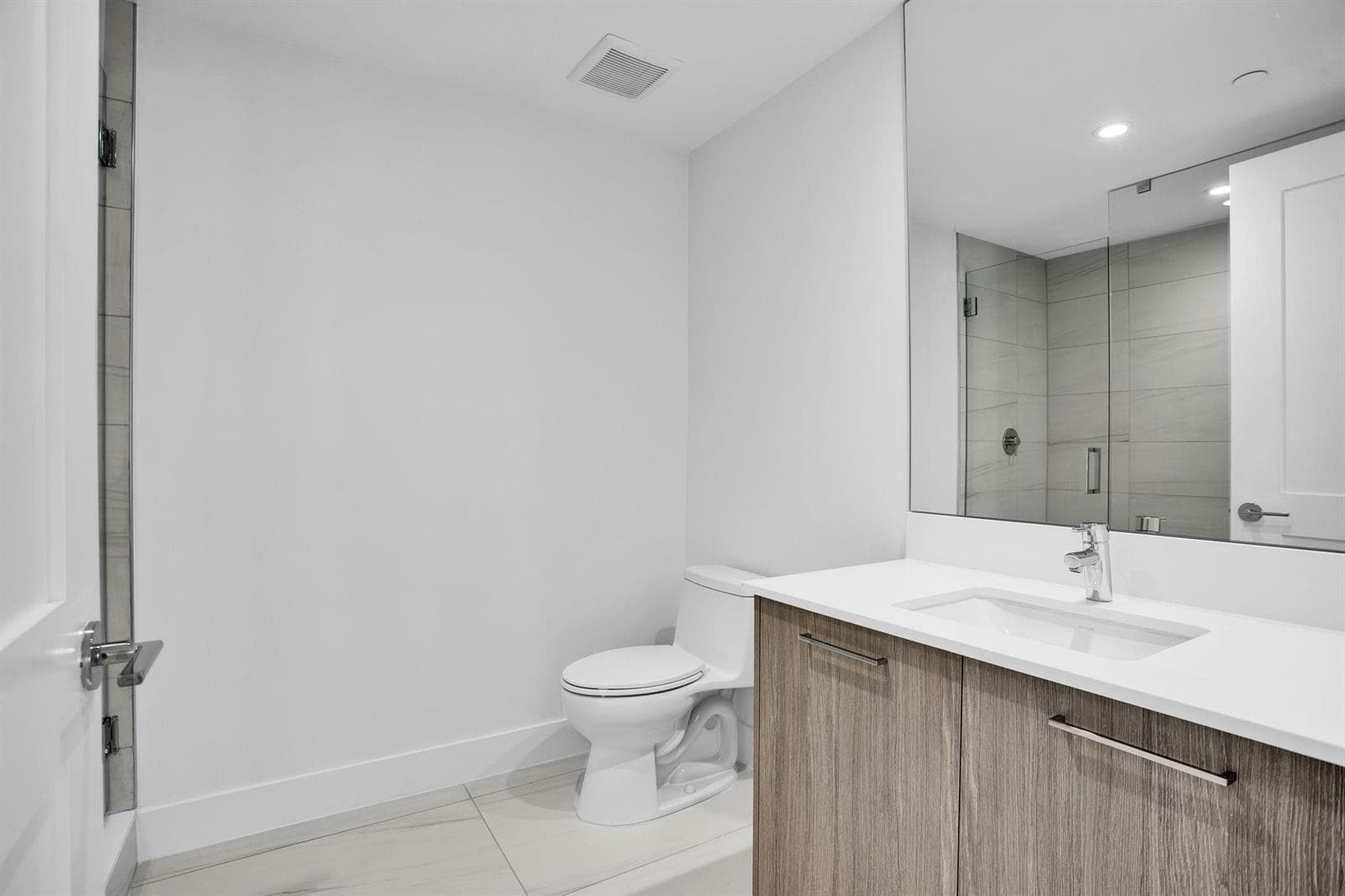 Den with Full Bath