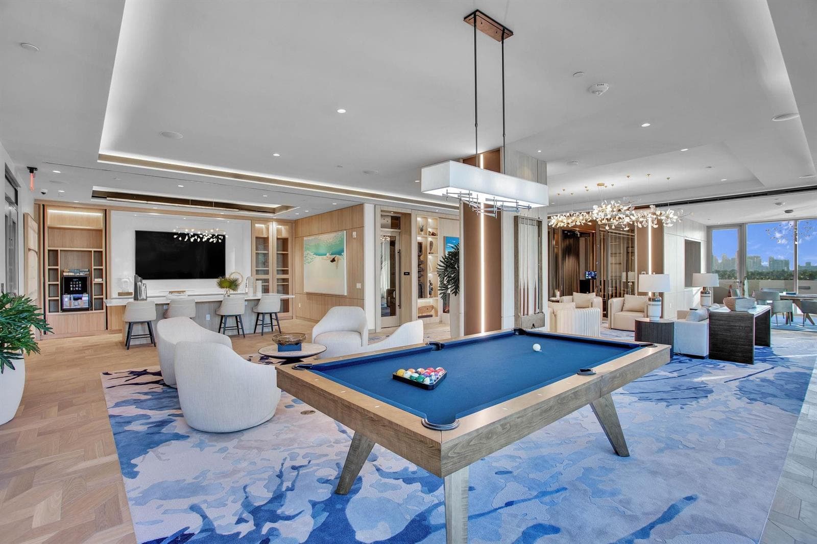 The Wave-Entertainment Lounge