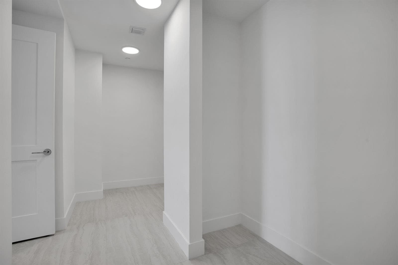 Owner’s suite with walk-in closet