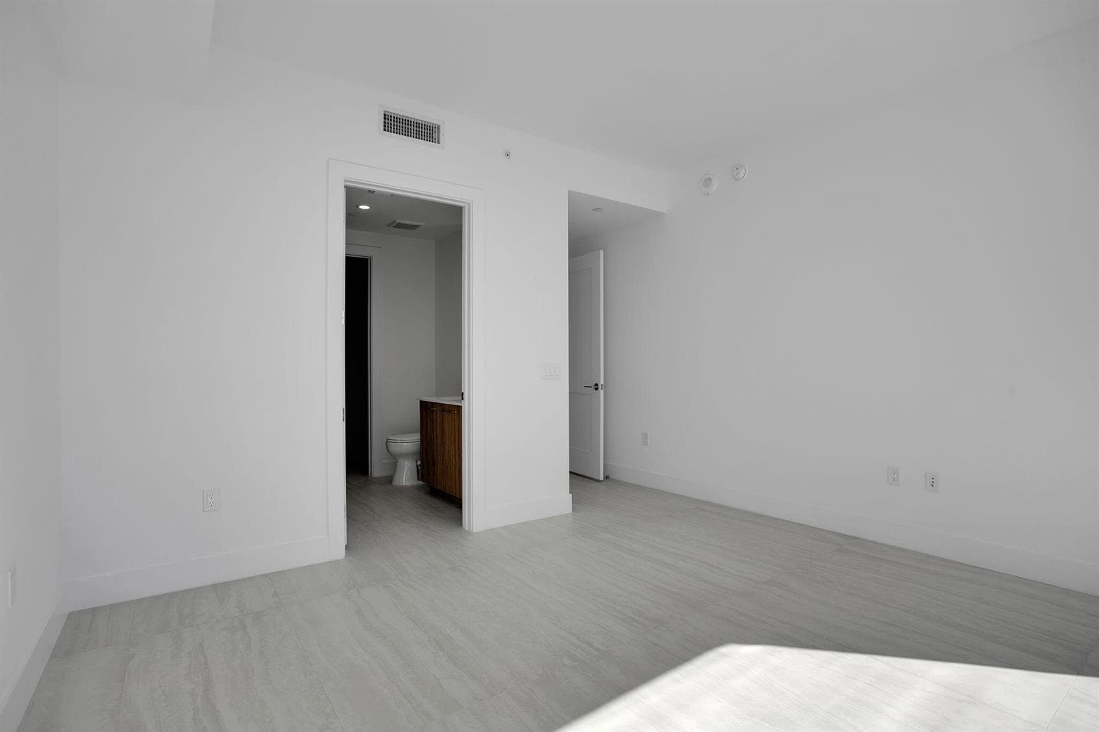 Guest Suite (2)