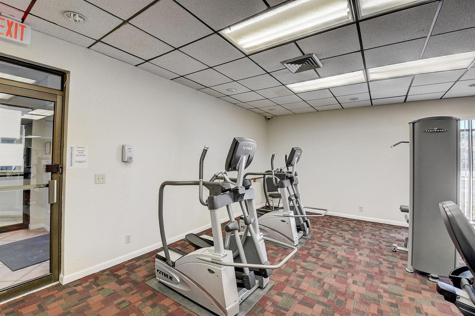 62-web-or-mls-Delray Racquet Club (20)