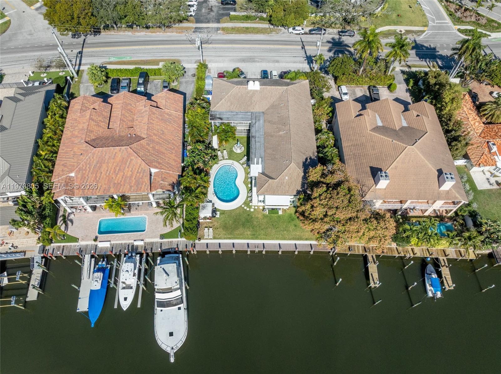 HAMPTON EAST CONDO · #2B in Fort Lauderdale - Photo 1
