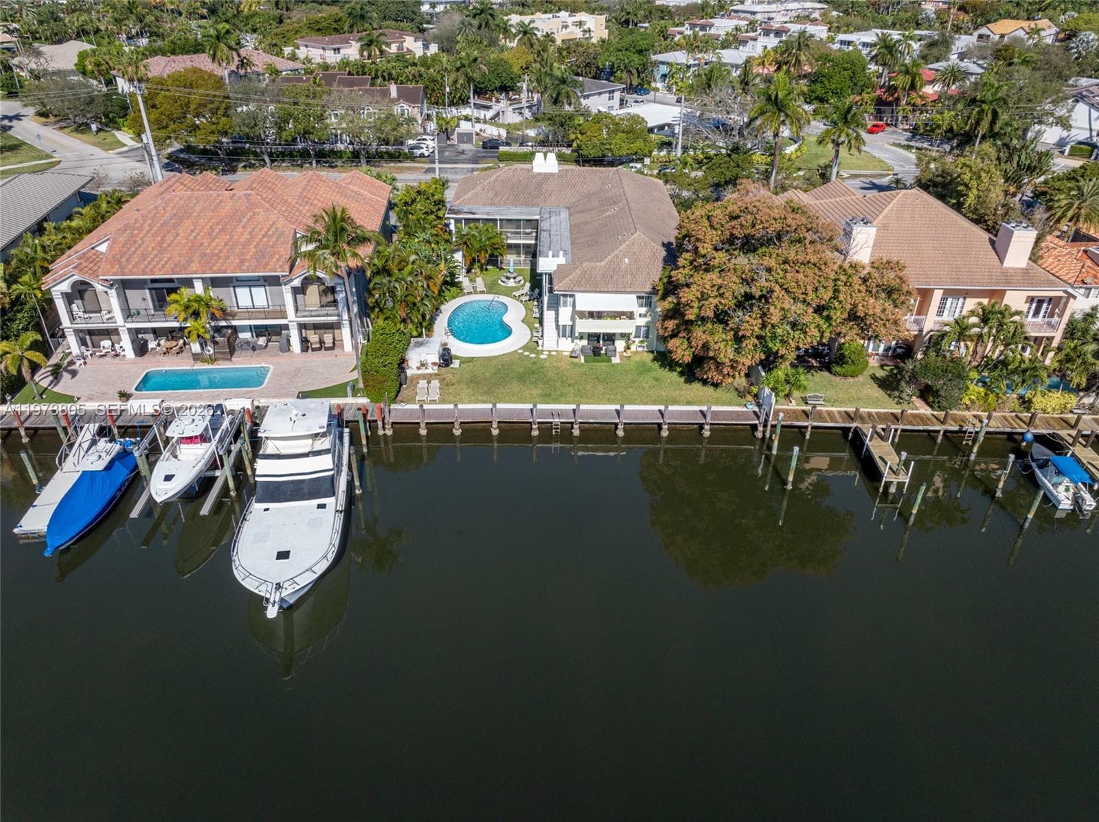 HAMPTON EAST CONDO · #2B in Fort Lauderdale - Photo 4