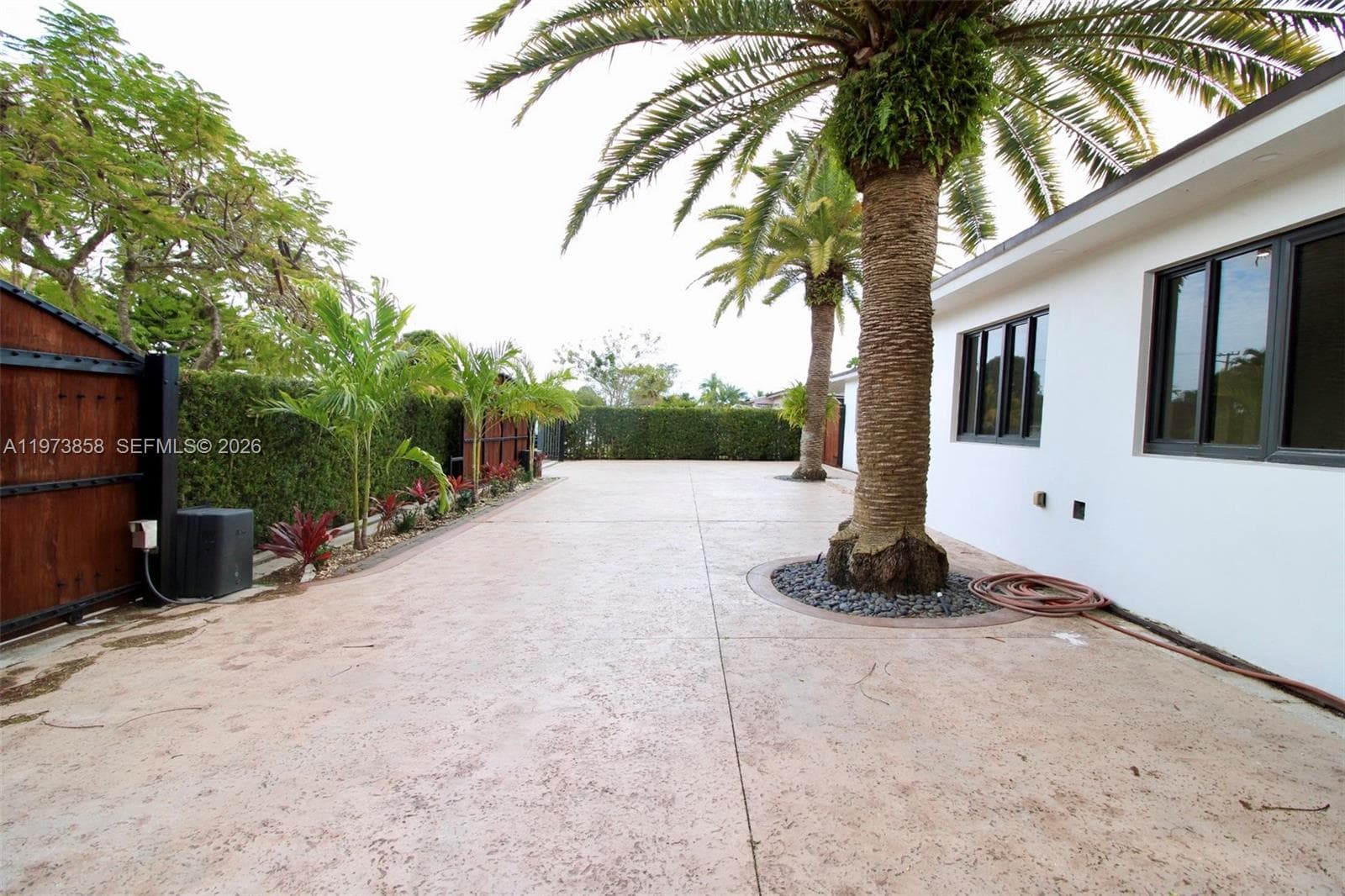 15300 SW 299th St photo 6