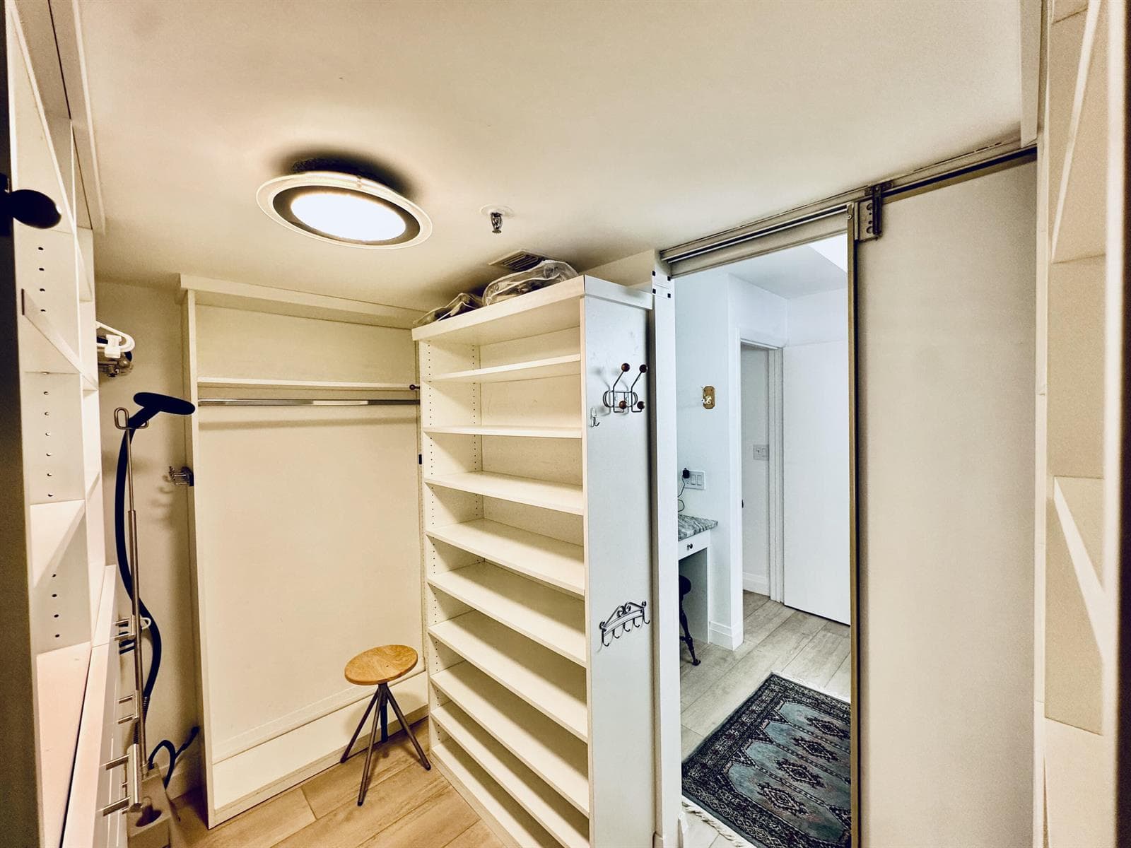 LARGE WALK IN CLOSET